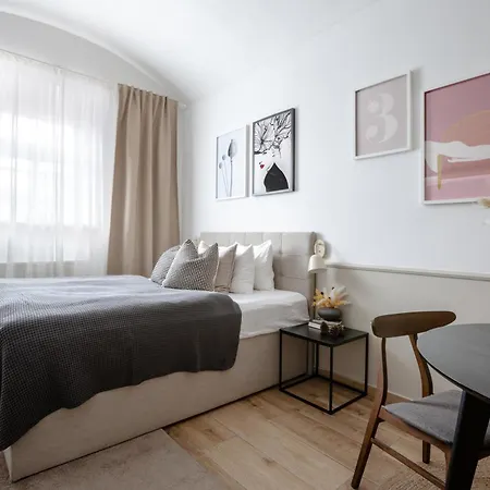 Apartment Turnkey I Elegant By National Museum *