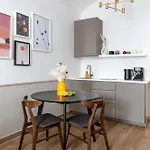 Appartement Turnkey I Elegant By National Museum Praag